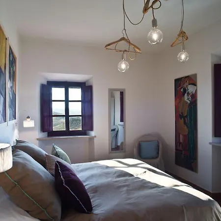 Santa Vittoria Alloggio per agriturismo Volterra